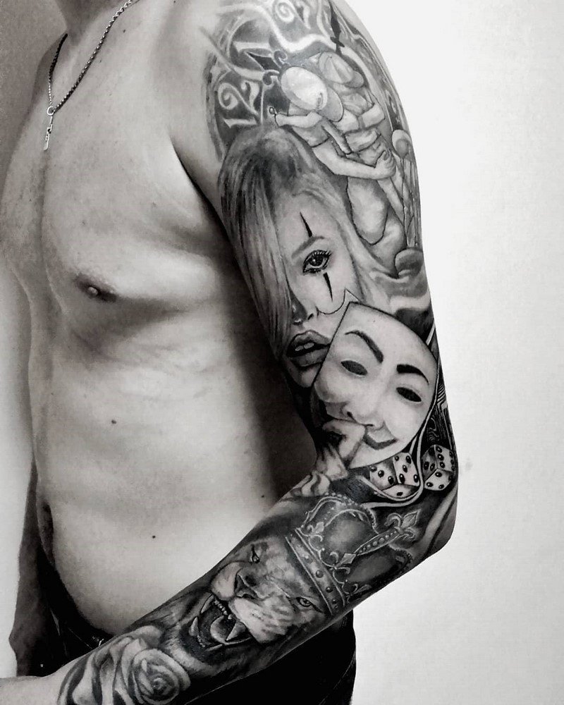 Модные мужские тату 2024-2025: какого размера делать тату, лучшие эскизы и места для татуировки